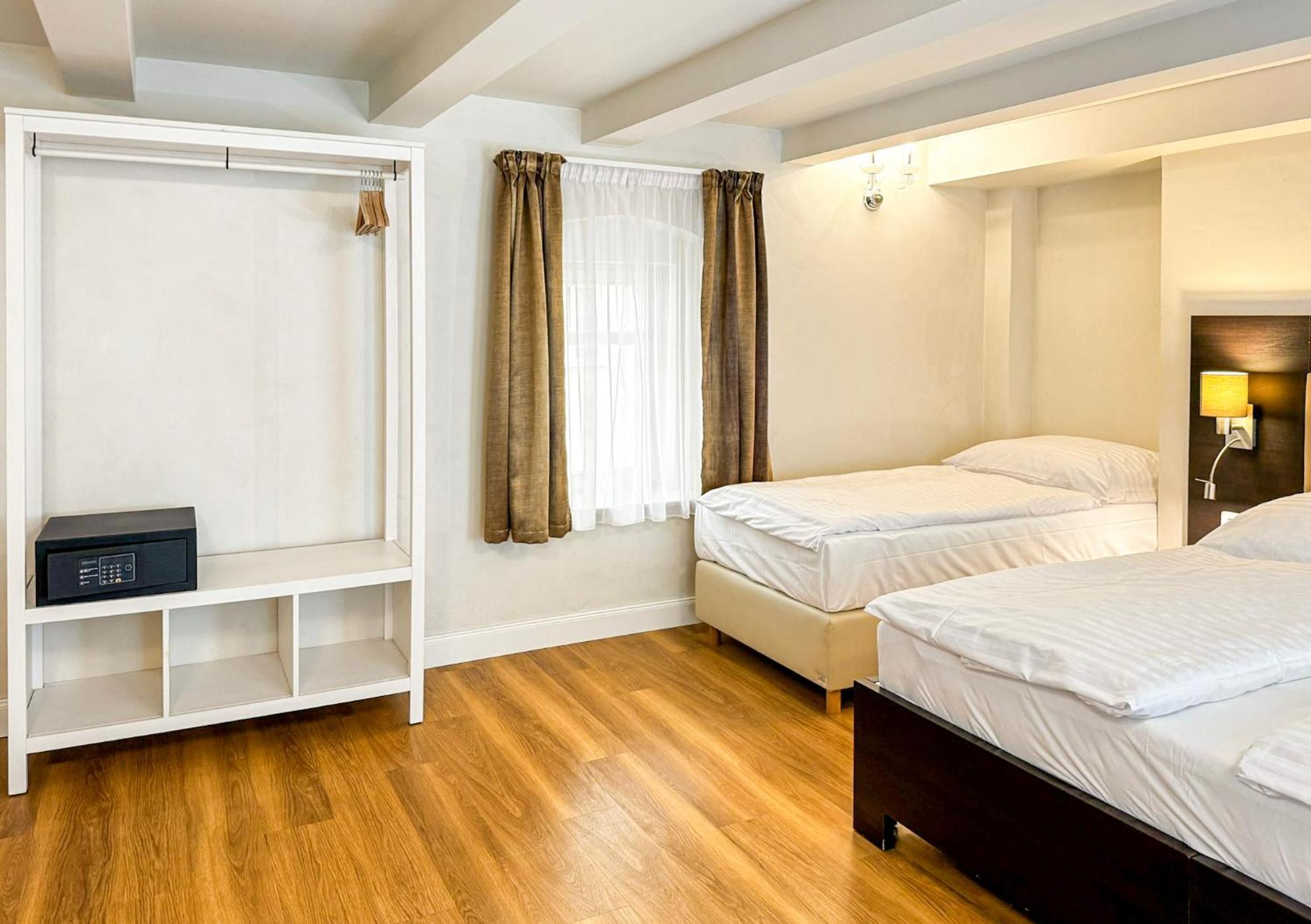 Residence Le Theatre 마리안스케 라즈네 외부 사진